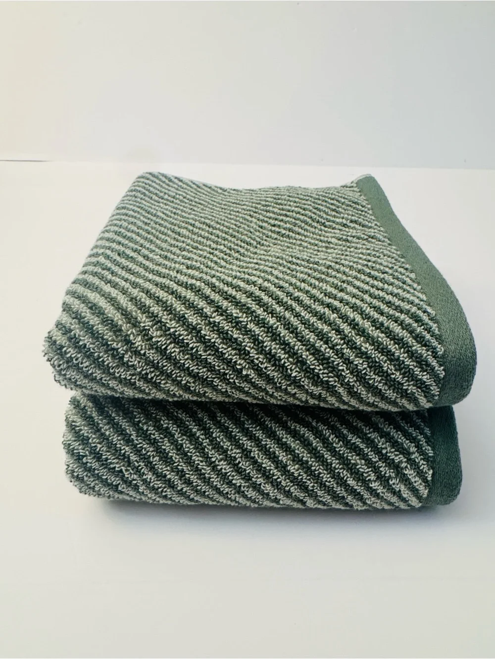 8pc TRULY LOU 100% Cotton Diagonal Stripes Bath Towel Set - Tonal Green